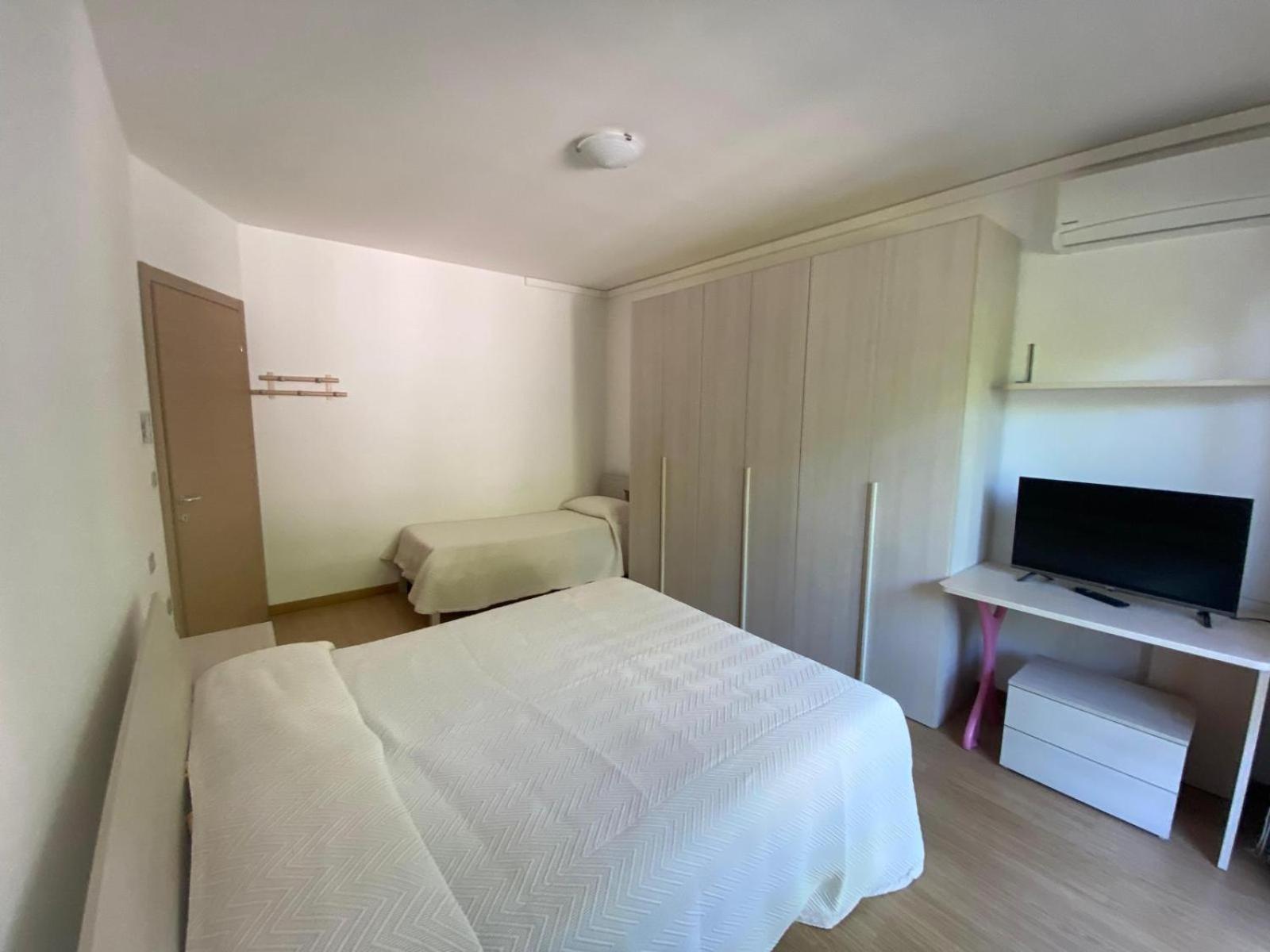 Hotel Ambasciatori Pineto Habitación foto