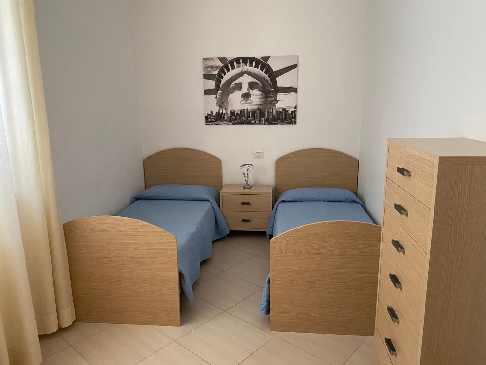 Hotel Ambasciatori Pineto Habitación foto